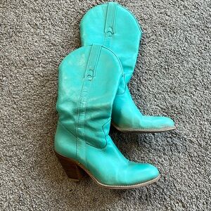 JESSICA SIMPSON cowboy boots